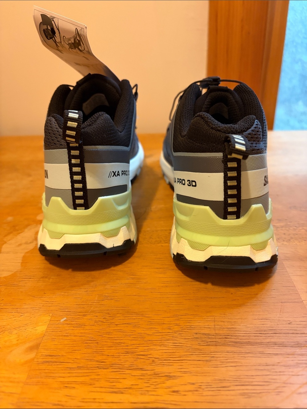 Salomon Woman’s XA Pro 3D V9 Trail Shoes in Black & Light blue - Picture 4 of 8